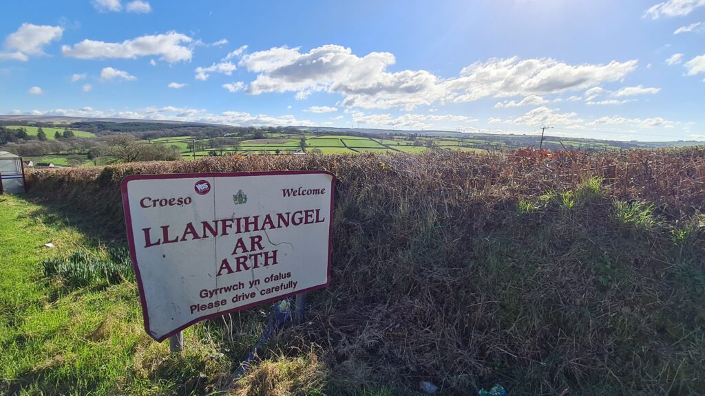 Sign, Llanfihangel-ar-arth, Carmarthenshire