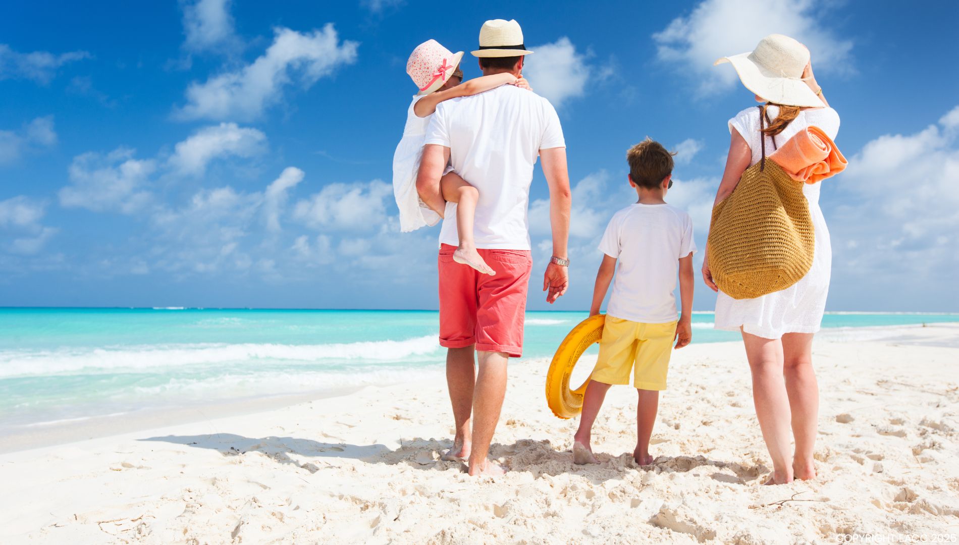 010825 Last Minute Bargain Holidays Tips for Residents