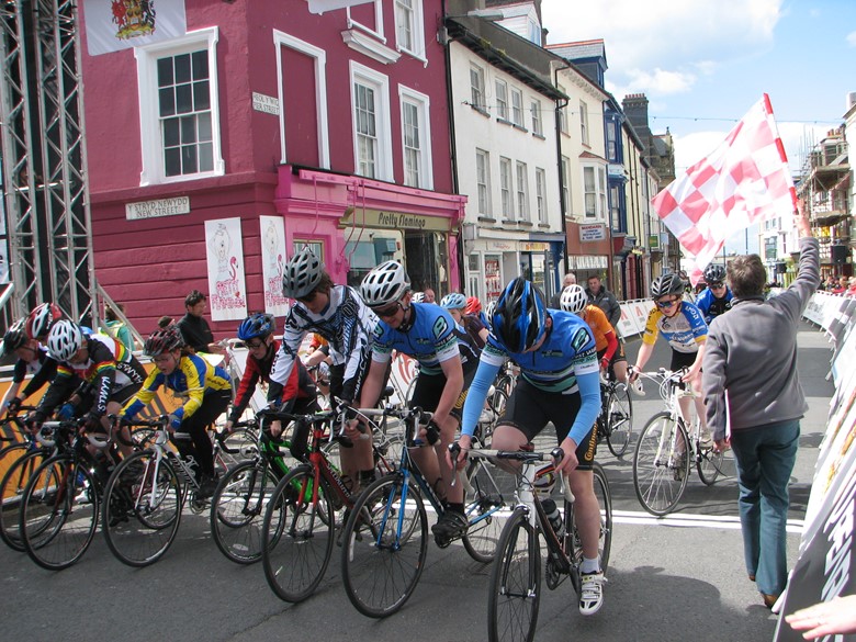 Watch the Lloyds National Road Cycling Championships in West Wales